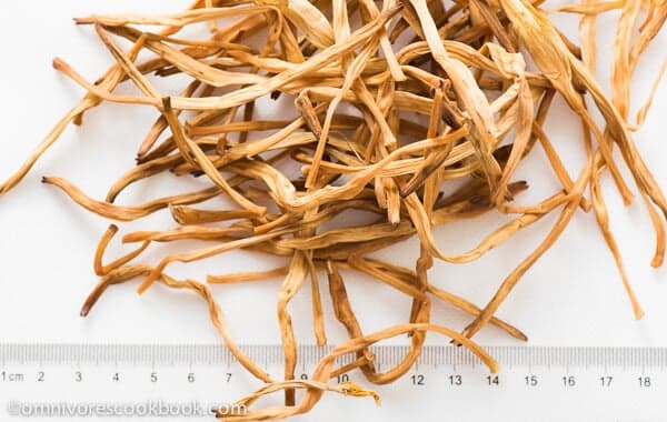 Dried Lily Flowers (黄花)