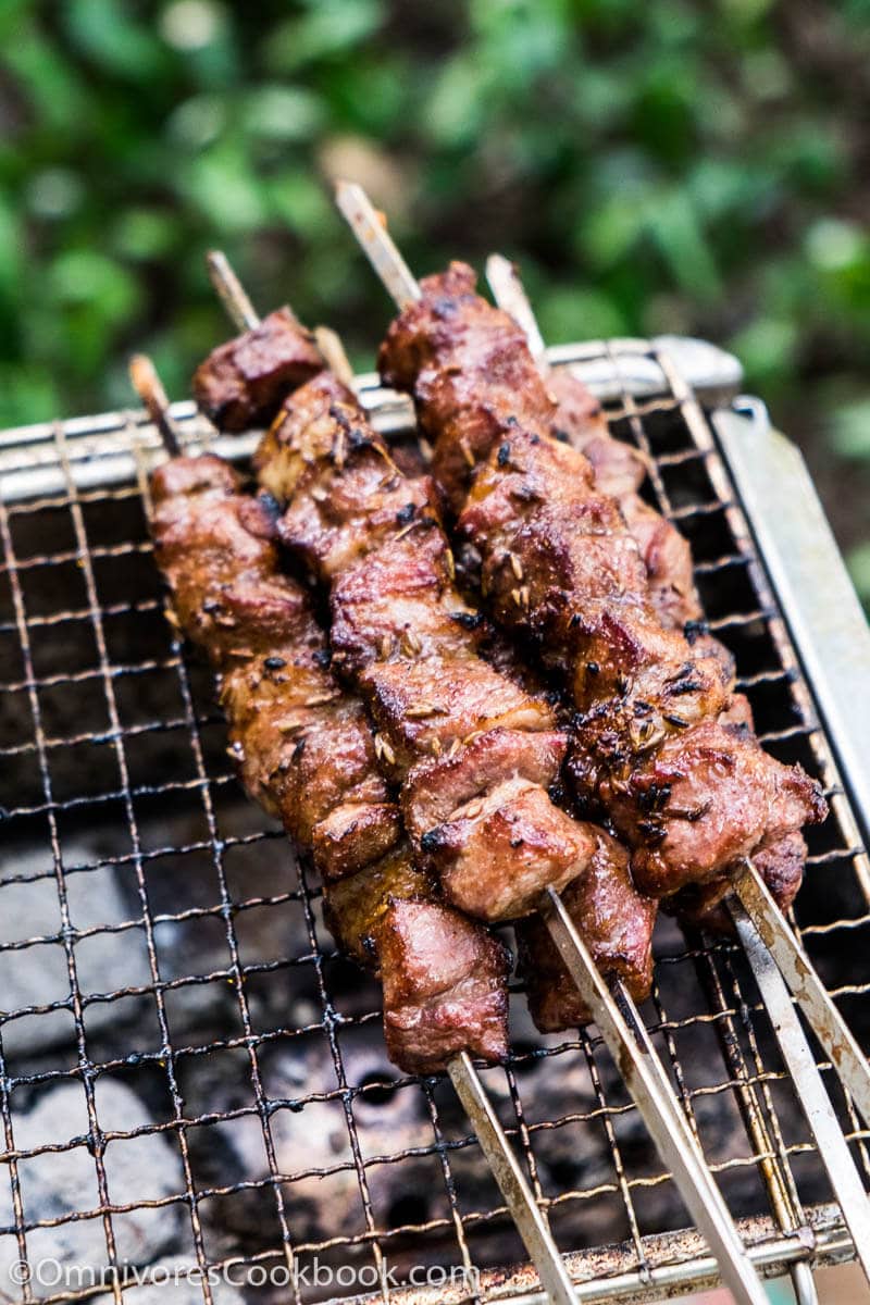 Xinjiang Lamb Skewers (新疆烤串, chuar)