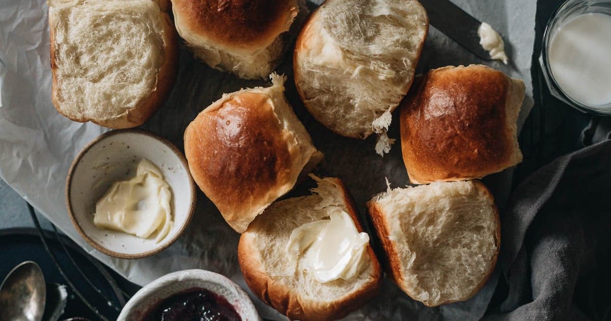 Easy Milk Bread Rolls