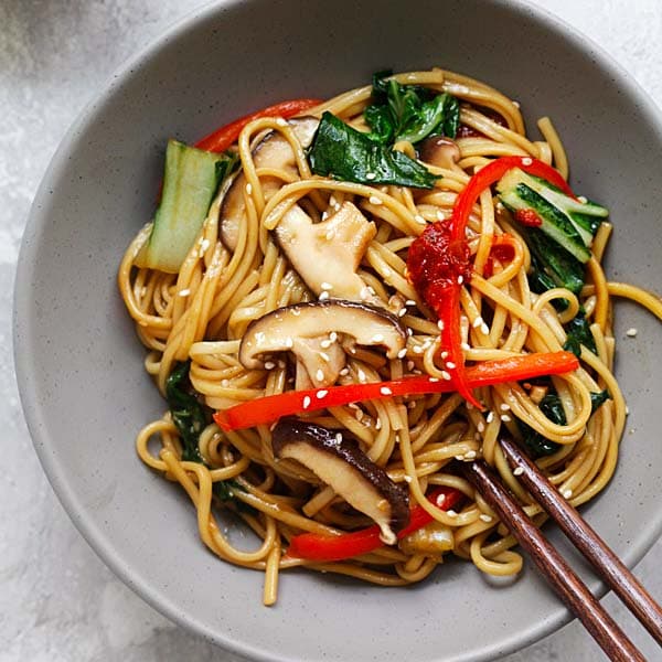 Lo Mein with Vegetables