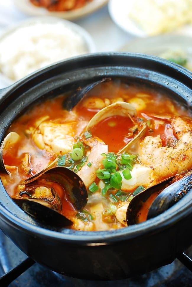 Haemul Sundubu Jjigae (Seafood Soft Tofu Stew)
