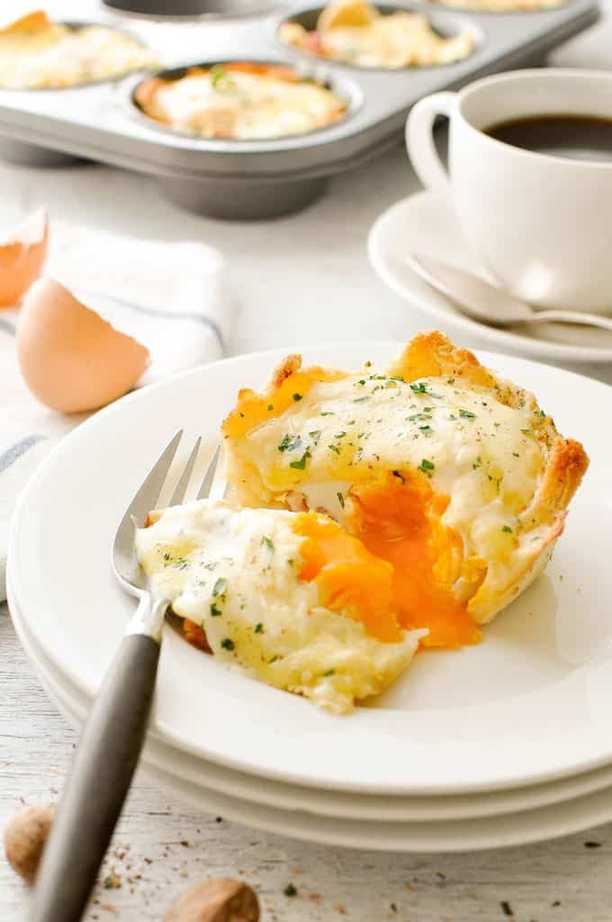 Muffin Tin Breakfast – Croque Madame Toastie Cups