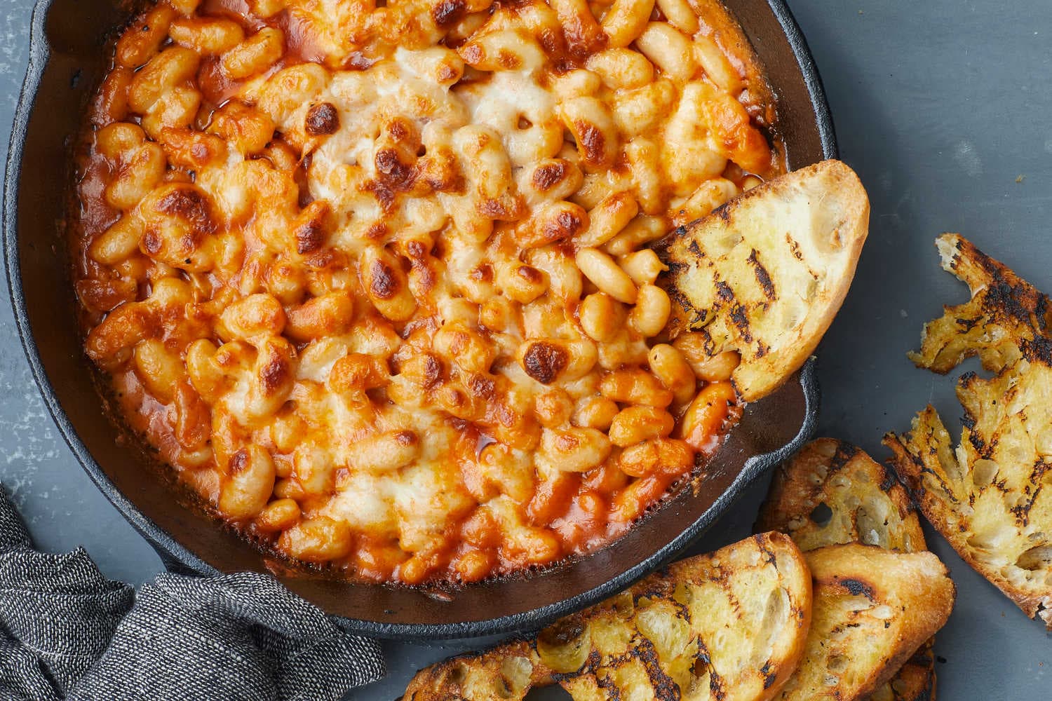 Cheesy White Bean-Tomato Bake