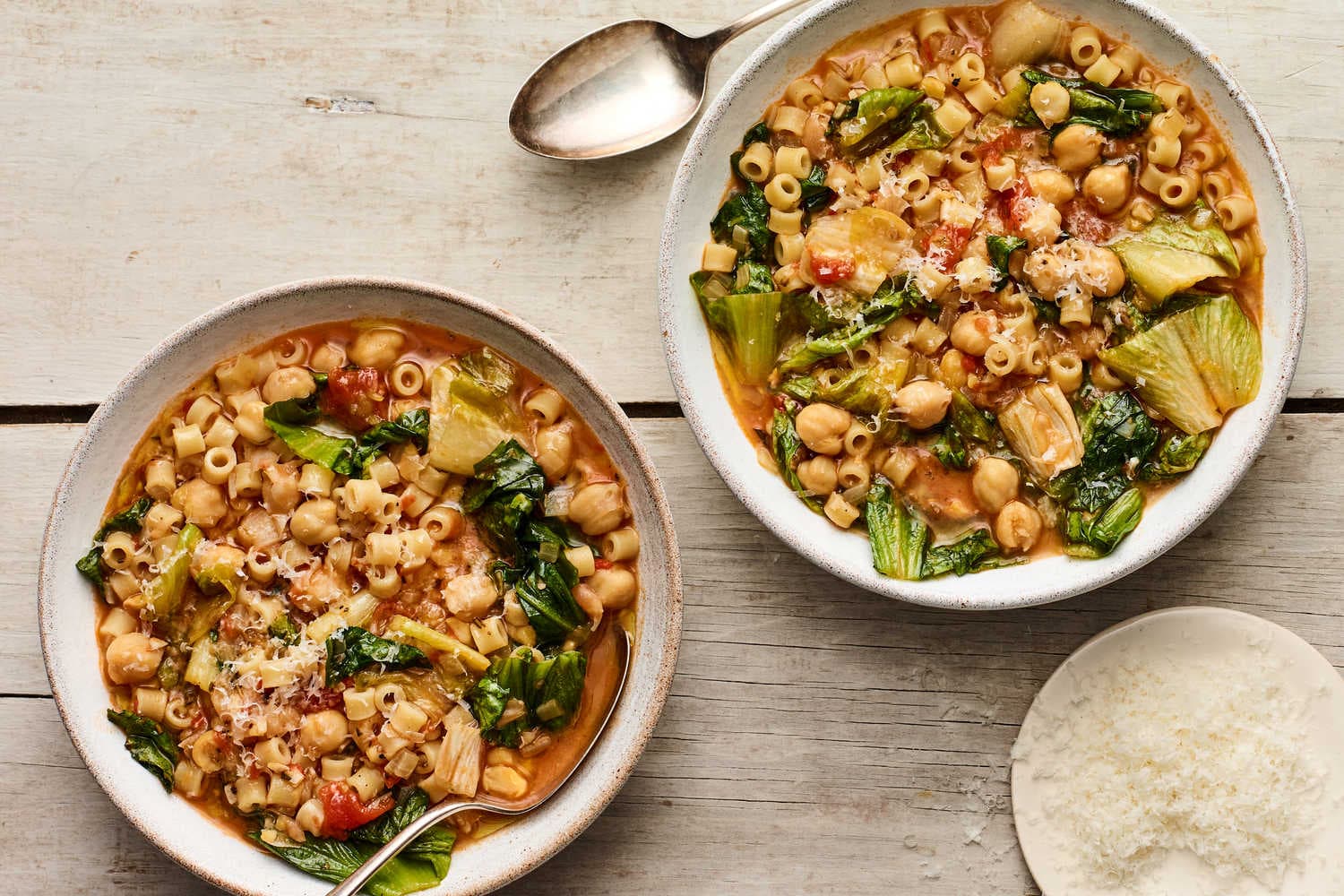 Pasta e Ceci (Italian Pasta and Chickpea Stew)