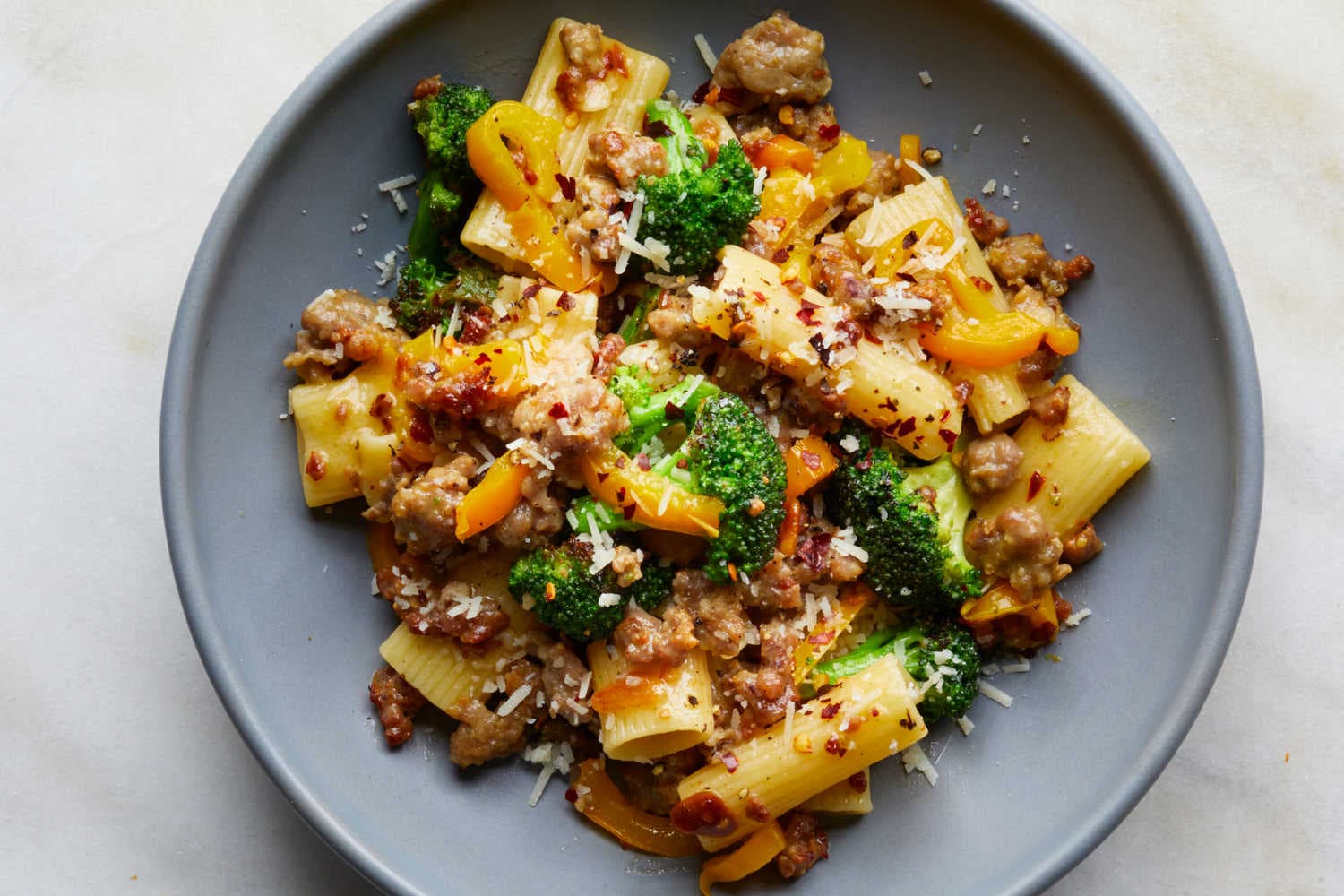 Sausage and Peppers Pasta With Broccoli